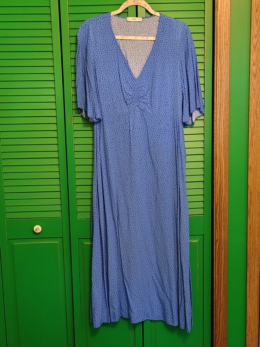Long Flowy Blue V-Neck Flutter Sleeve - Picture 5 of 12